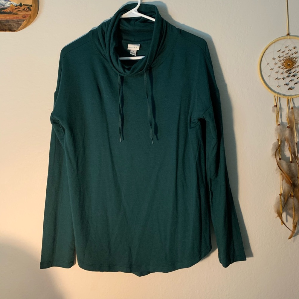Cozy green sweater
